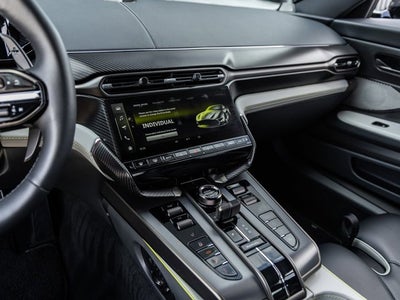 2025 Aston Martin Vanquish V12