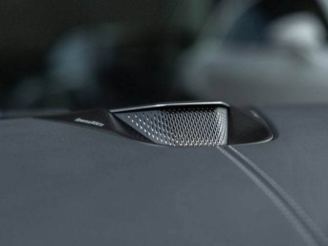 2025 Aston Martin Vanquish V12