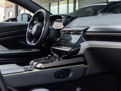 2025 Aston Martin Vanquish V12