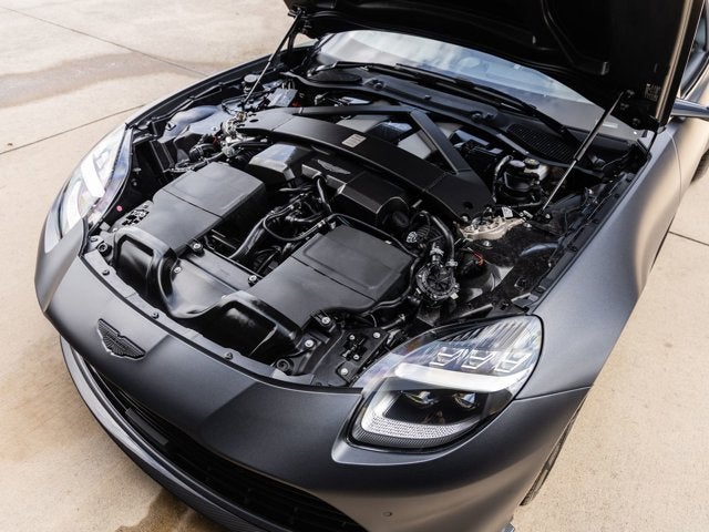 2025 Aston Martin Vanquish V12