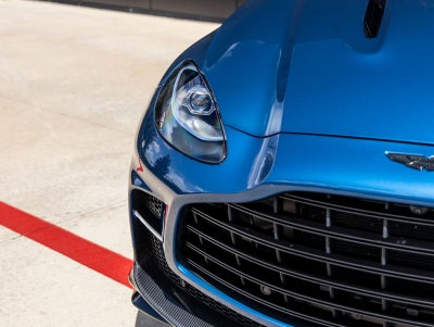 2023 Aston Martin DBX 707