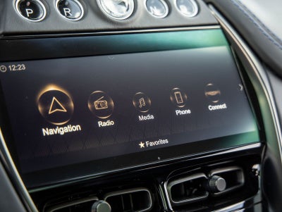 2023 Aston Martin DBX 707