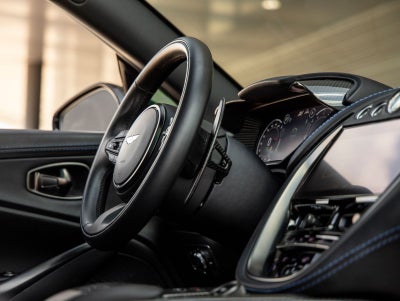 2023 Aston Martin DBX 707