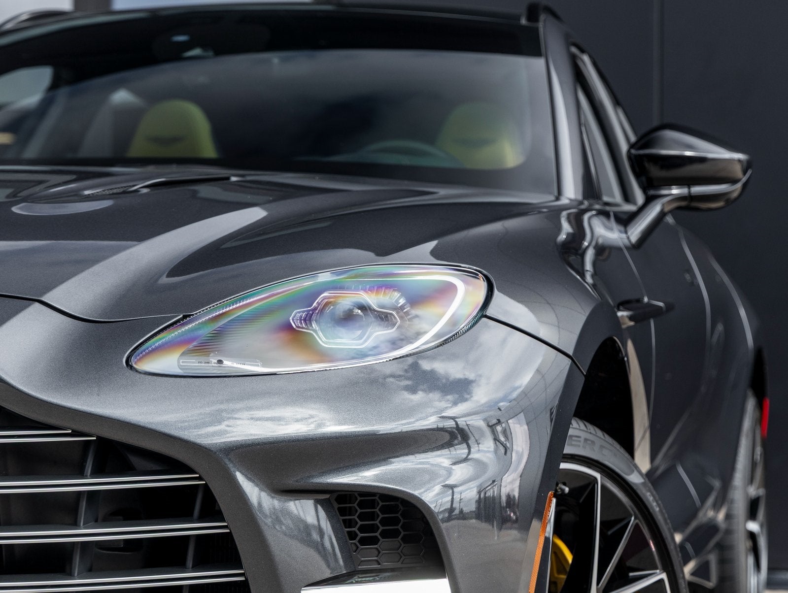 2024 Aston Martin DBX 707