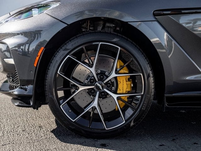 2024 Aston Martin DBX 707