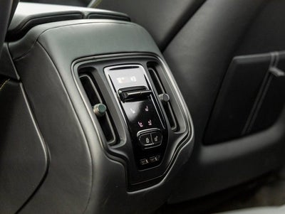 2024 Aston Martin DBX 707