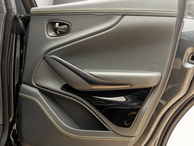 2024 Aston Martin DBX 707