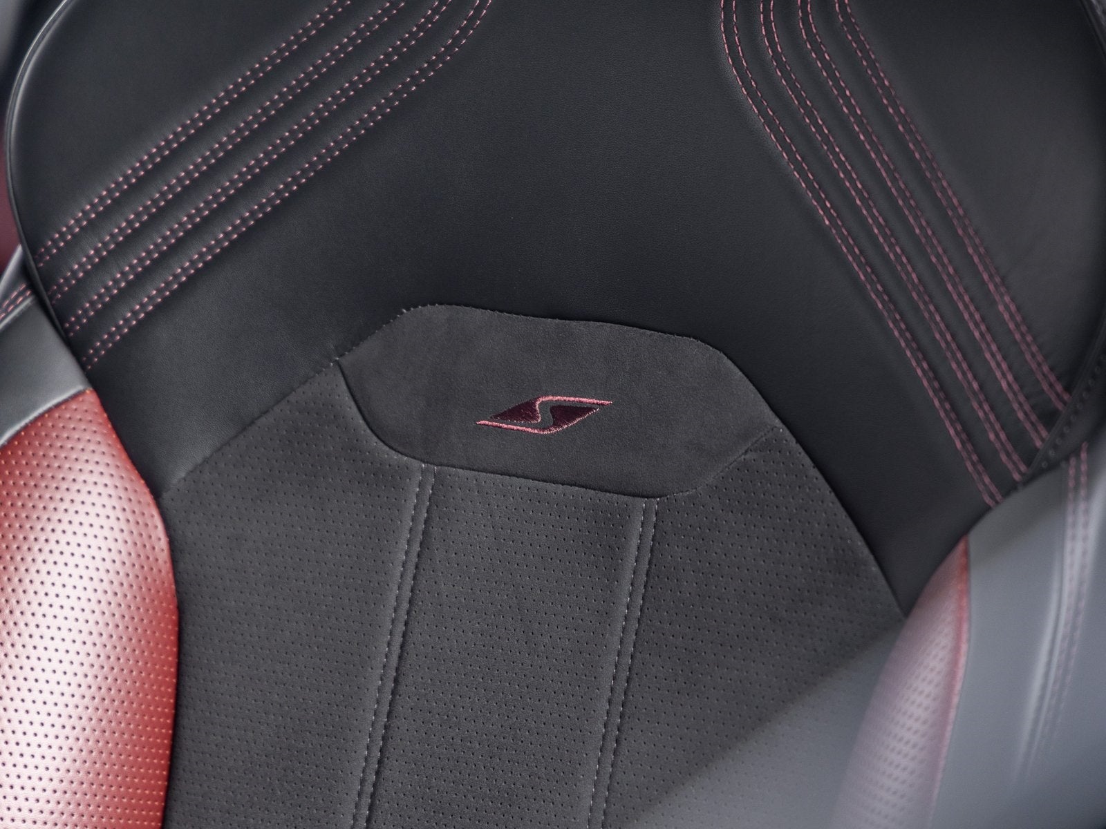 2022 Bentley Bentayga V8