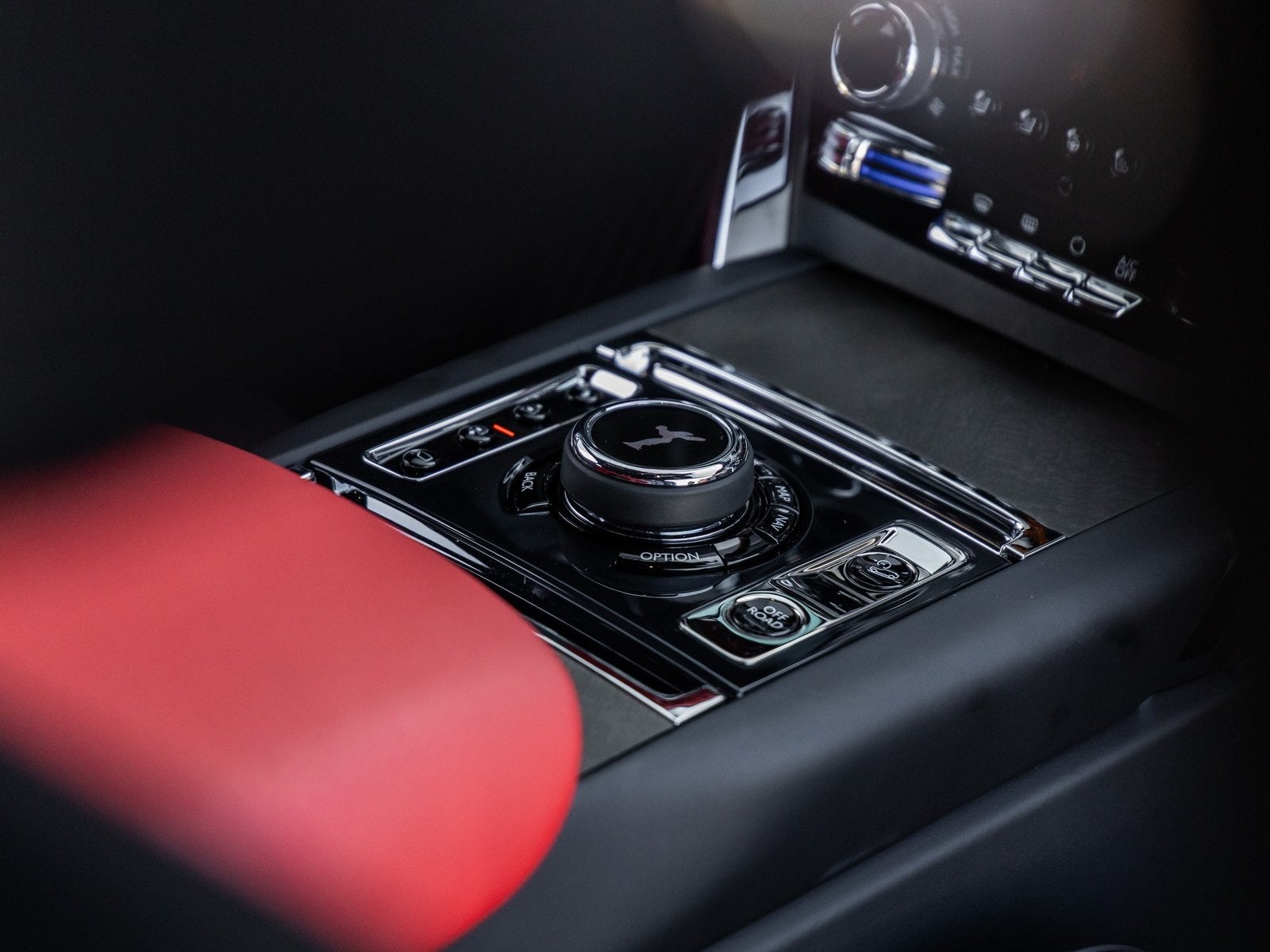 2025 Rolls-Royce Cullinan 