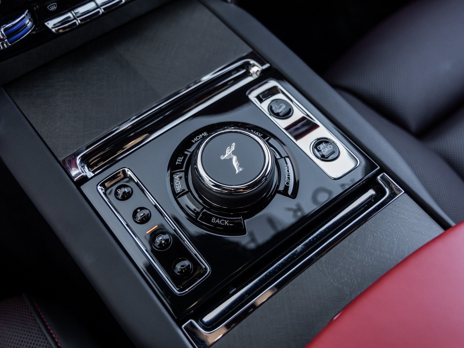 2025 Rolls-Royce Cullinan 