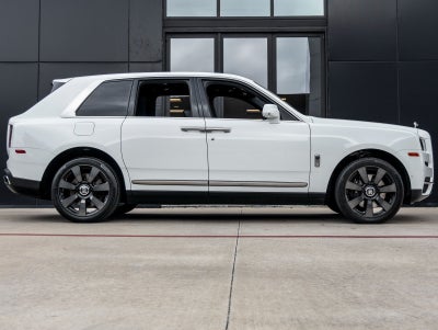 2022 Rolls-Royce Cullinan Base