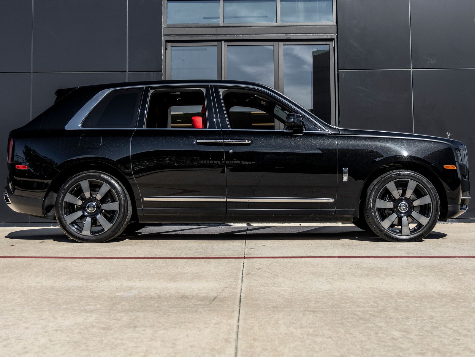 2023 Rolls-Royce Cullinan 