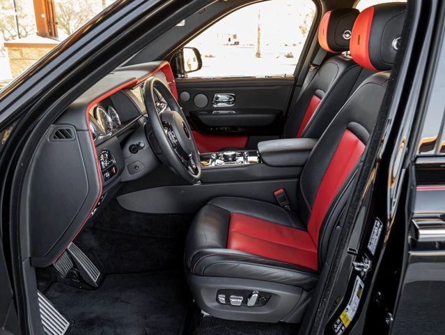 2023 Rolls-Royce Cullinan Base