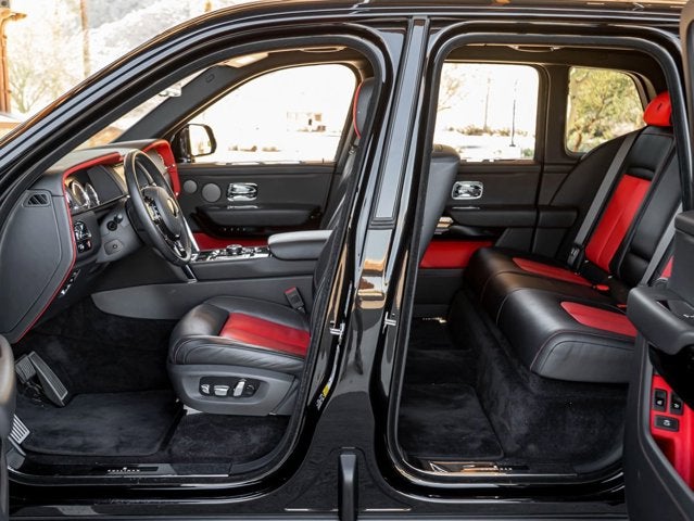 2023 Rolls-Royce Cullinan Base