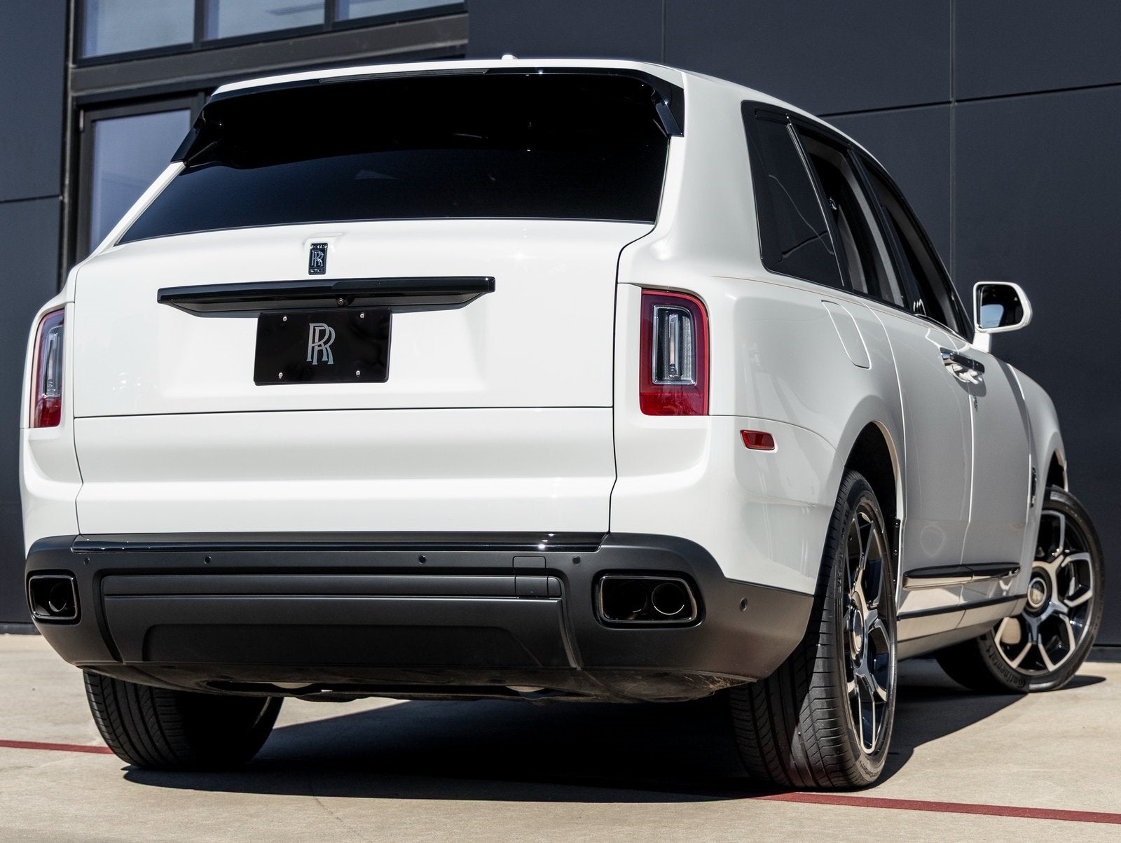 2024 Rolls-Royce Black Badge Cullinan Black Badge