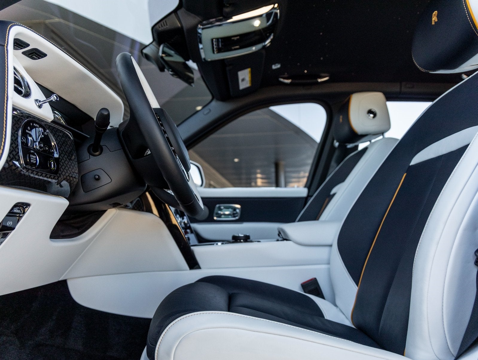 2024 Rolls-Royce Black Badge Cullinan Black Badge