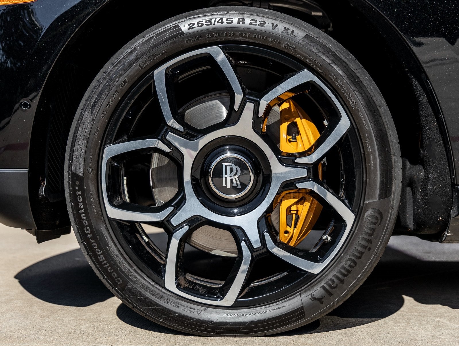 2023 Rolls-Royce Cullinan Black Badge