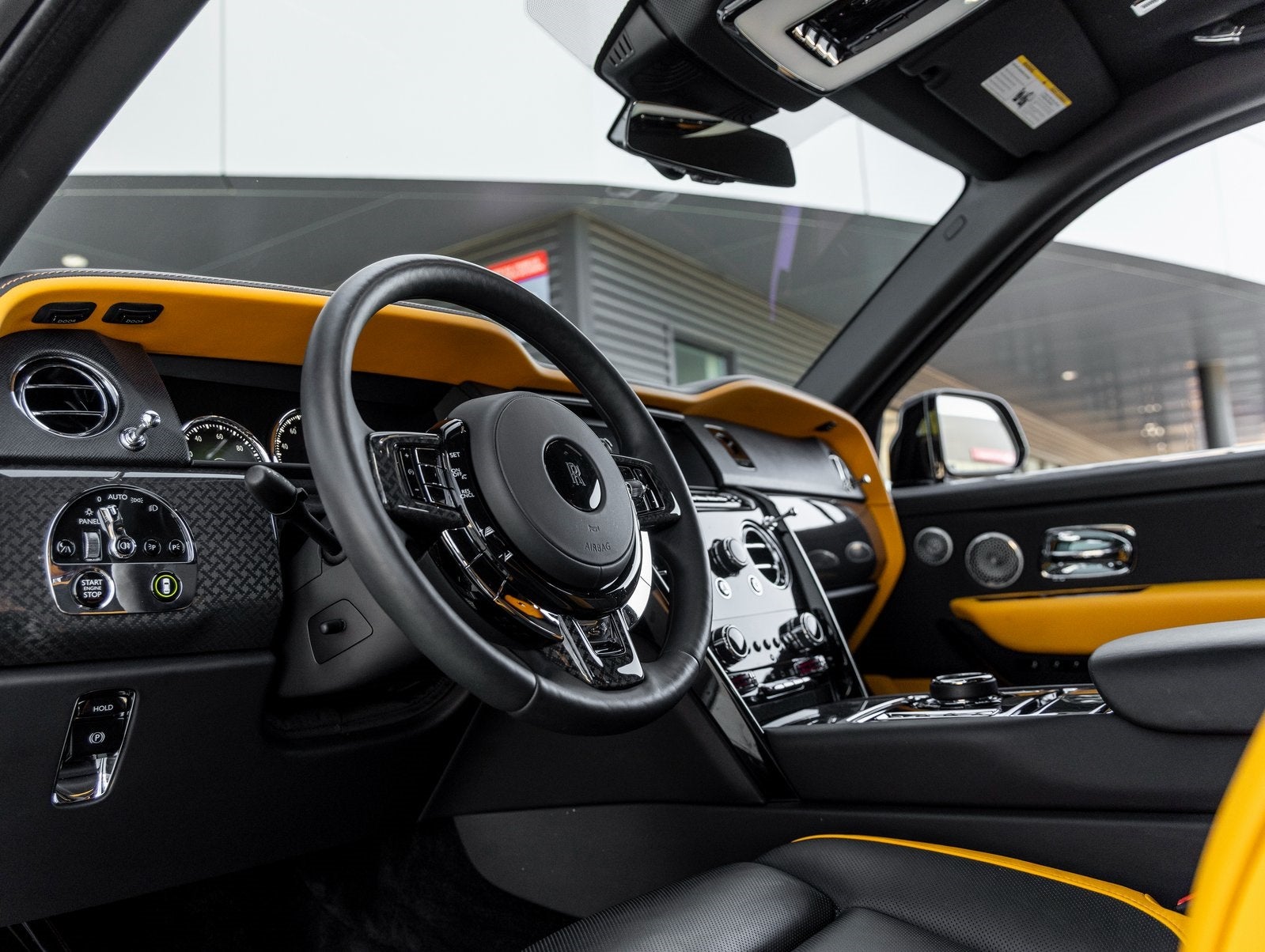 2023 Rolls-Royce Cullinan Black Badge