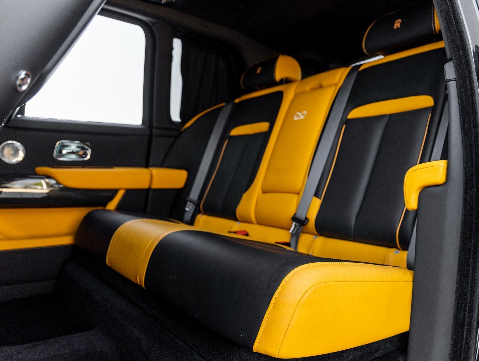 2023 Rolls-Royce Cullinan Black Badge