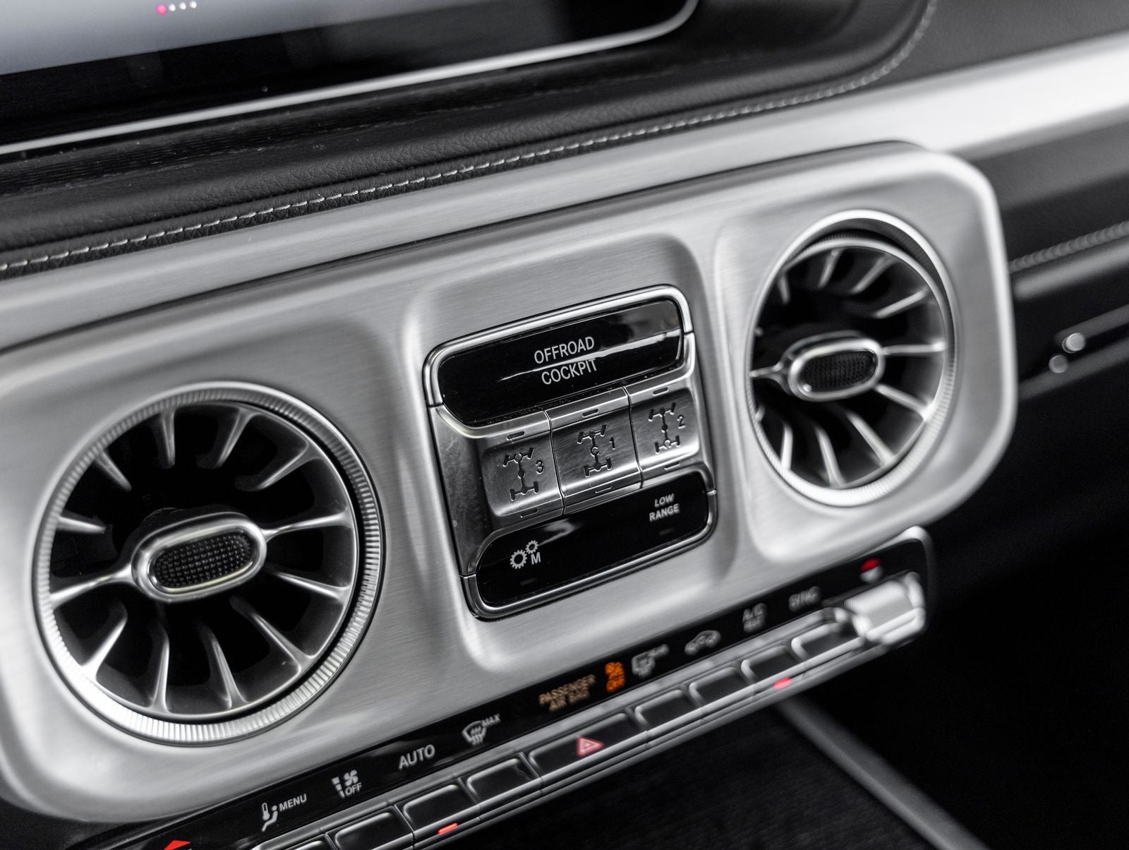 2025 Mercedes-Benz G-Class G 550