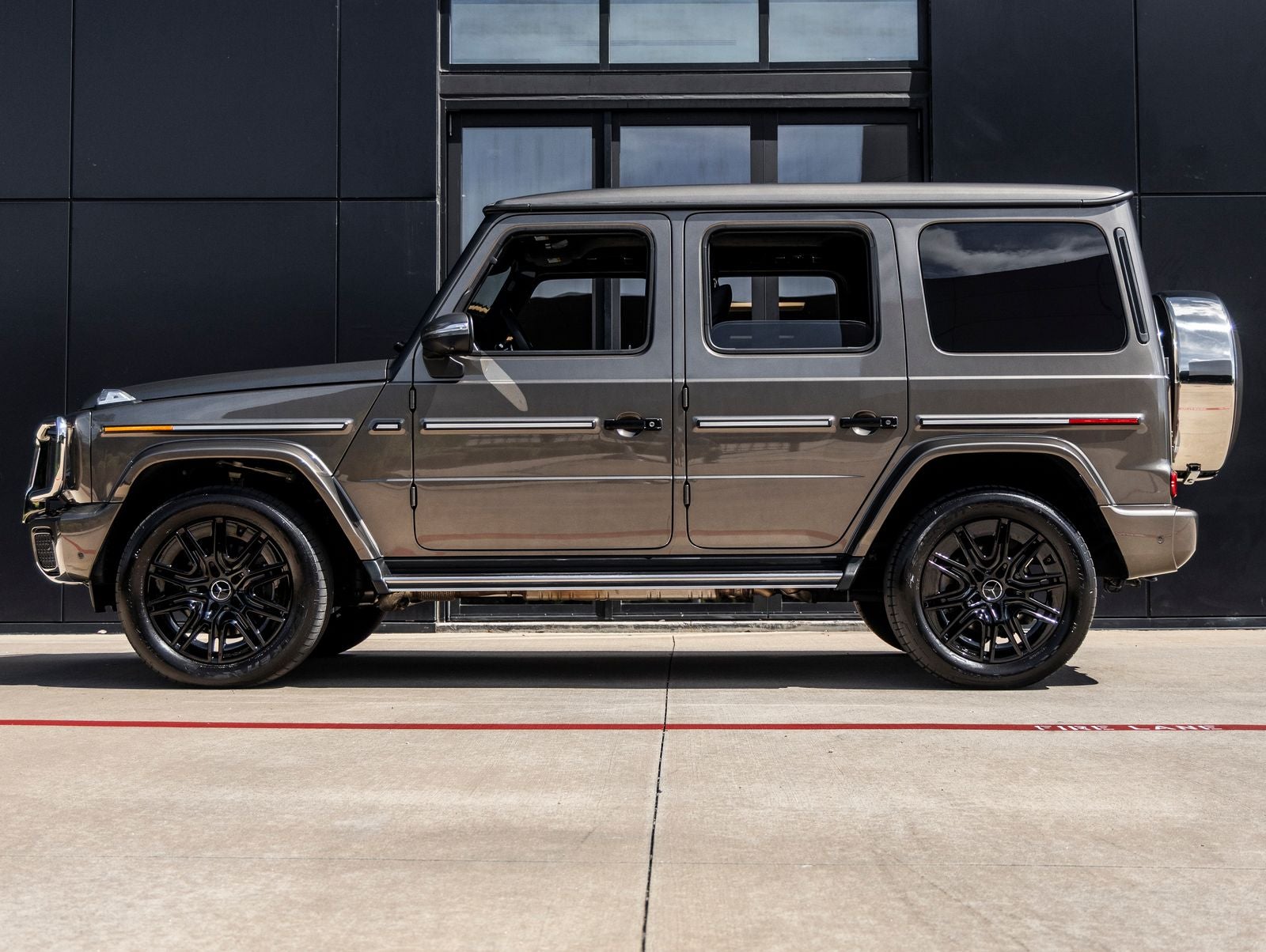 2025 Mercedes-Benz G-Class G 550