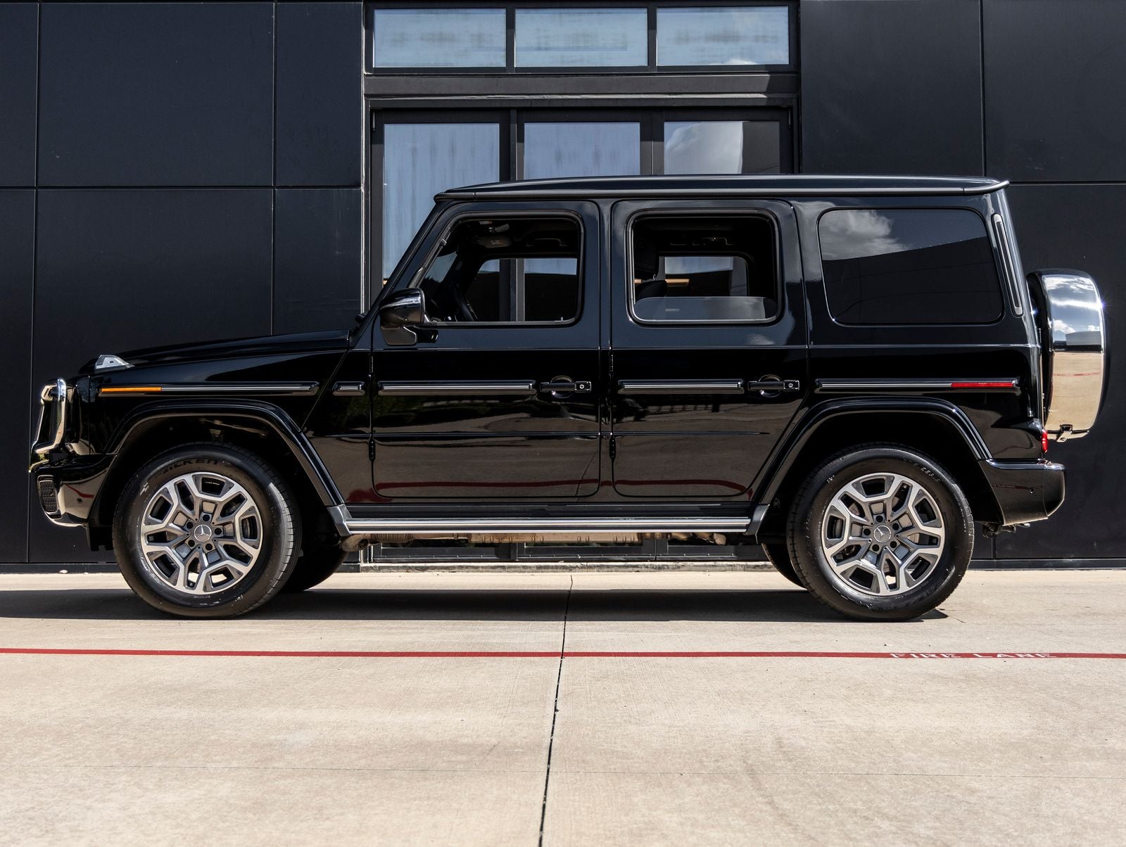 2025 Mercedes-Benz G-Class G 550