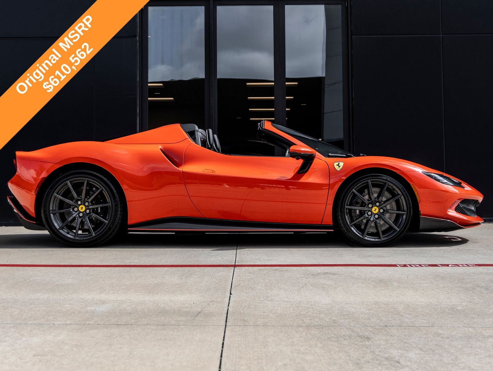 2024 Ferrari 296 GTS Base