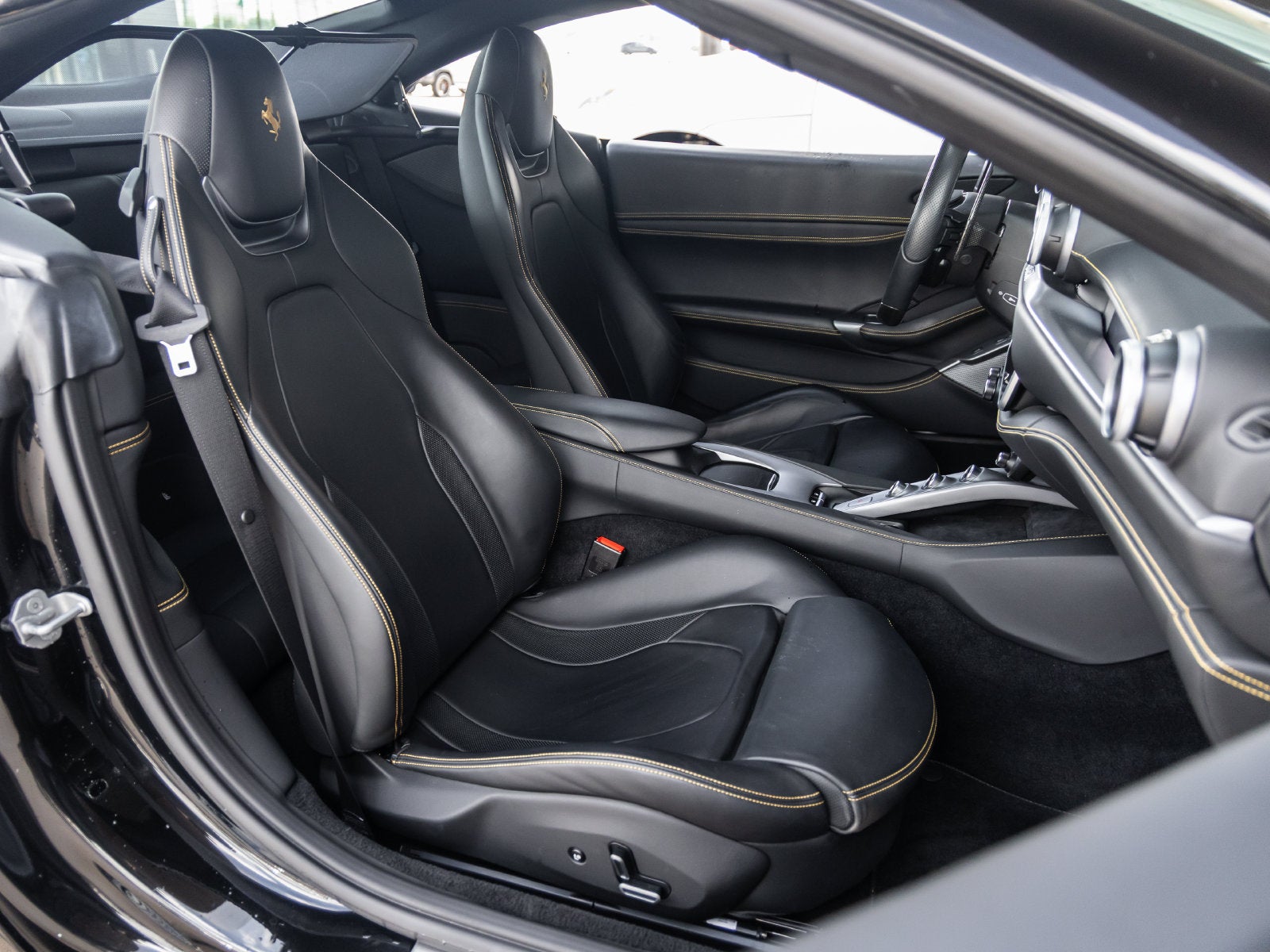 2023 Ferrari Portofino M Base