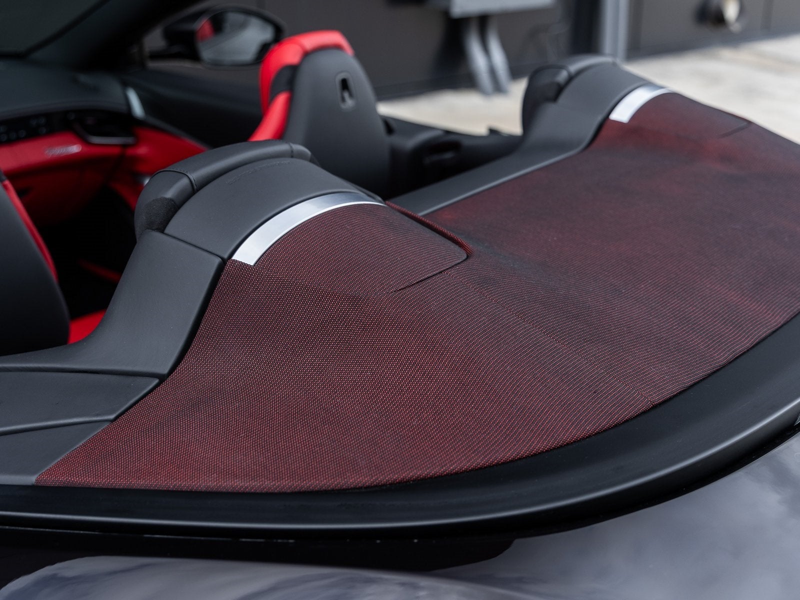 2024 Ferrari Roma Base