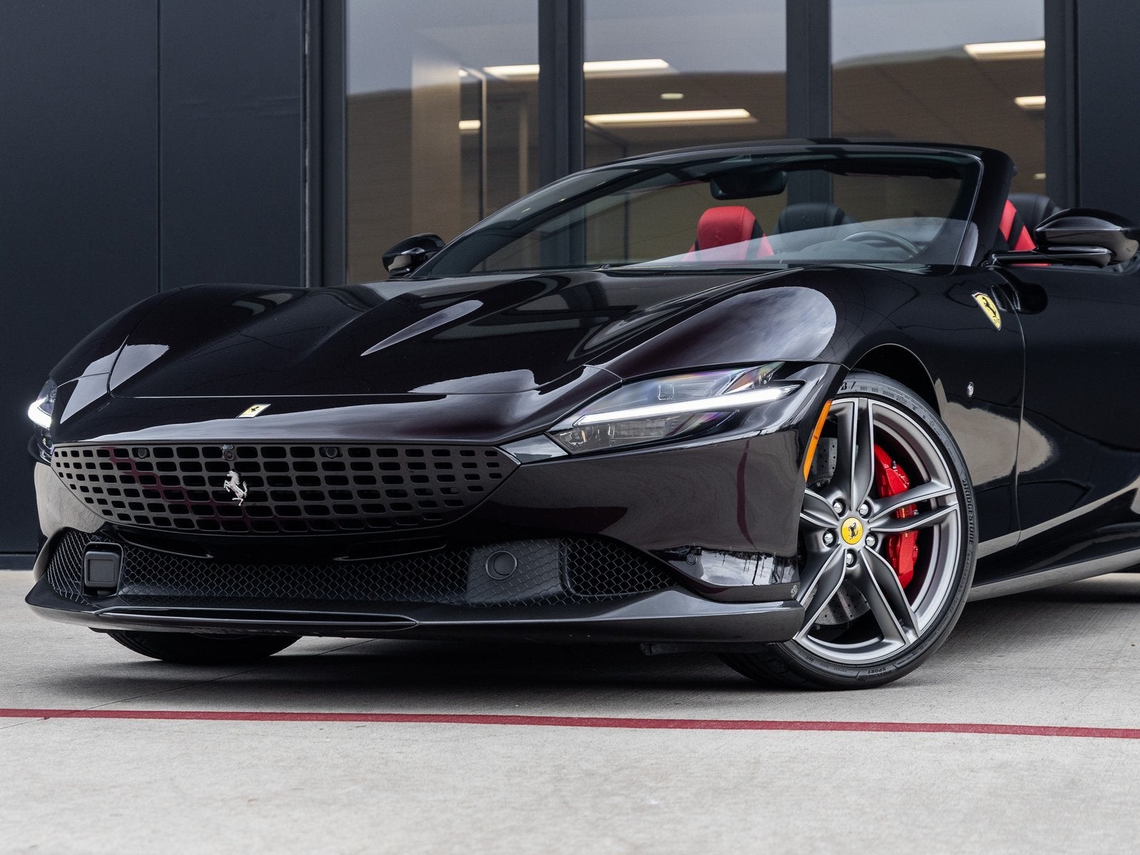 2024 Ferrari Roma Base