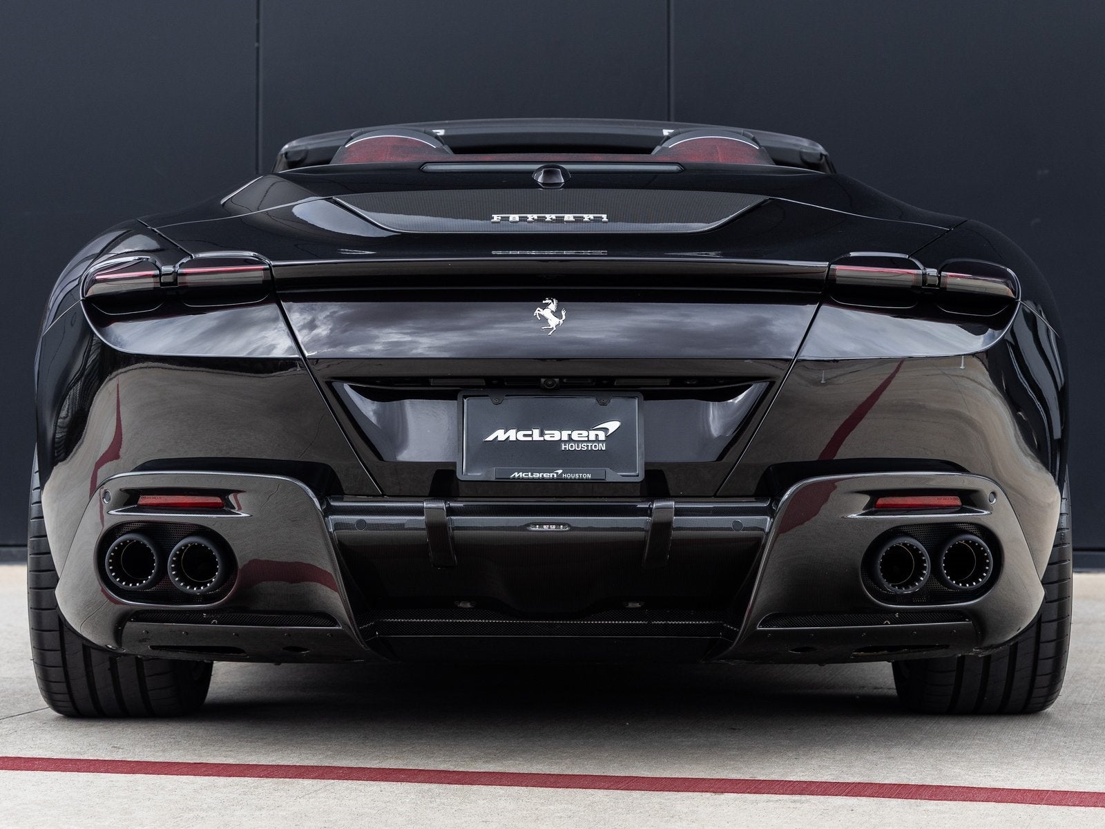 2024 Ferrari Roma Base