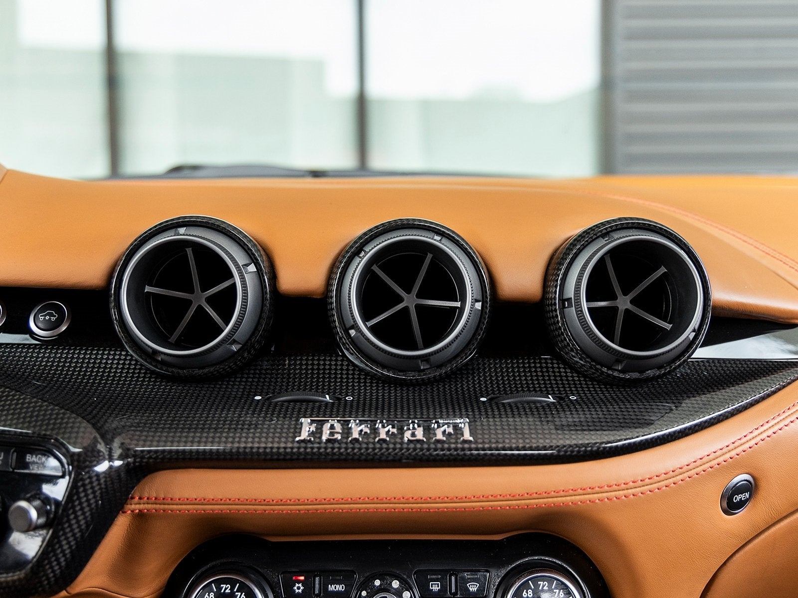 2014 Ferrari F12 Berlinetta