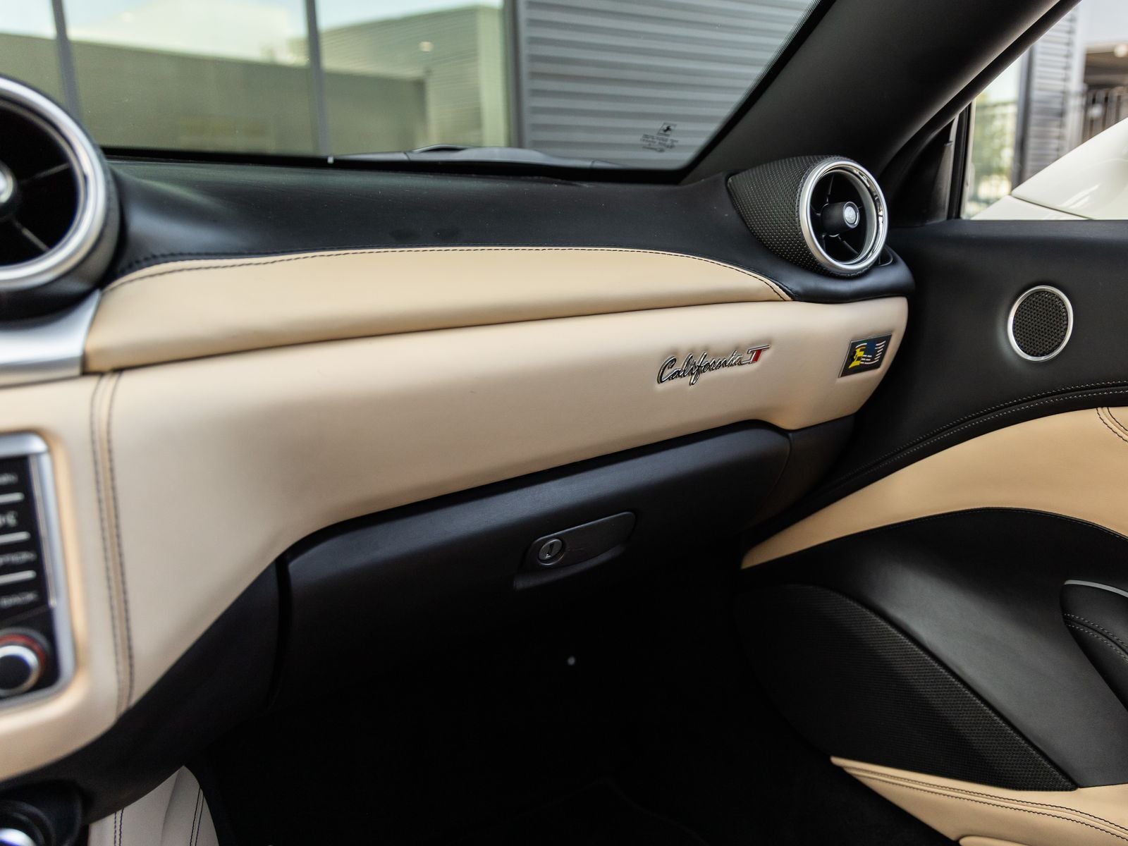 2015 Ferrari California T