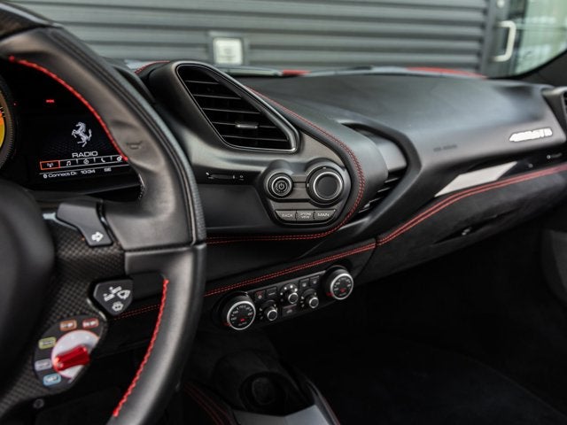2017 Ferrari 488 GTB Base