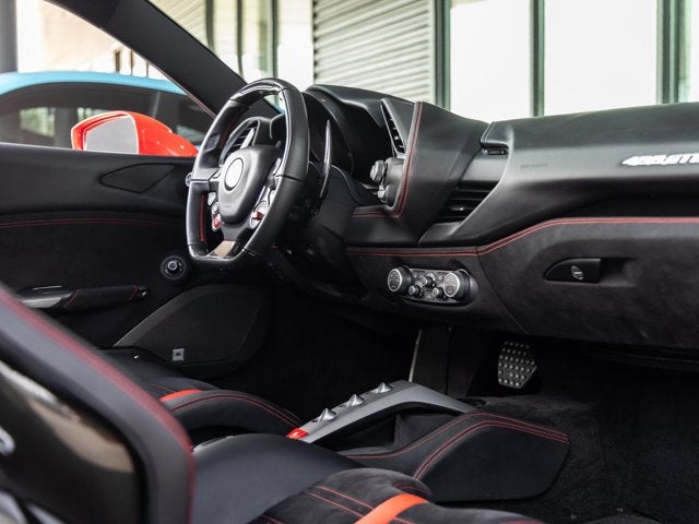 2017 Ferrari 488 GTB Base