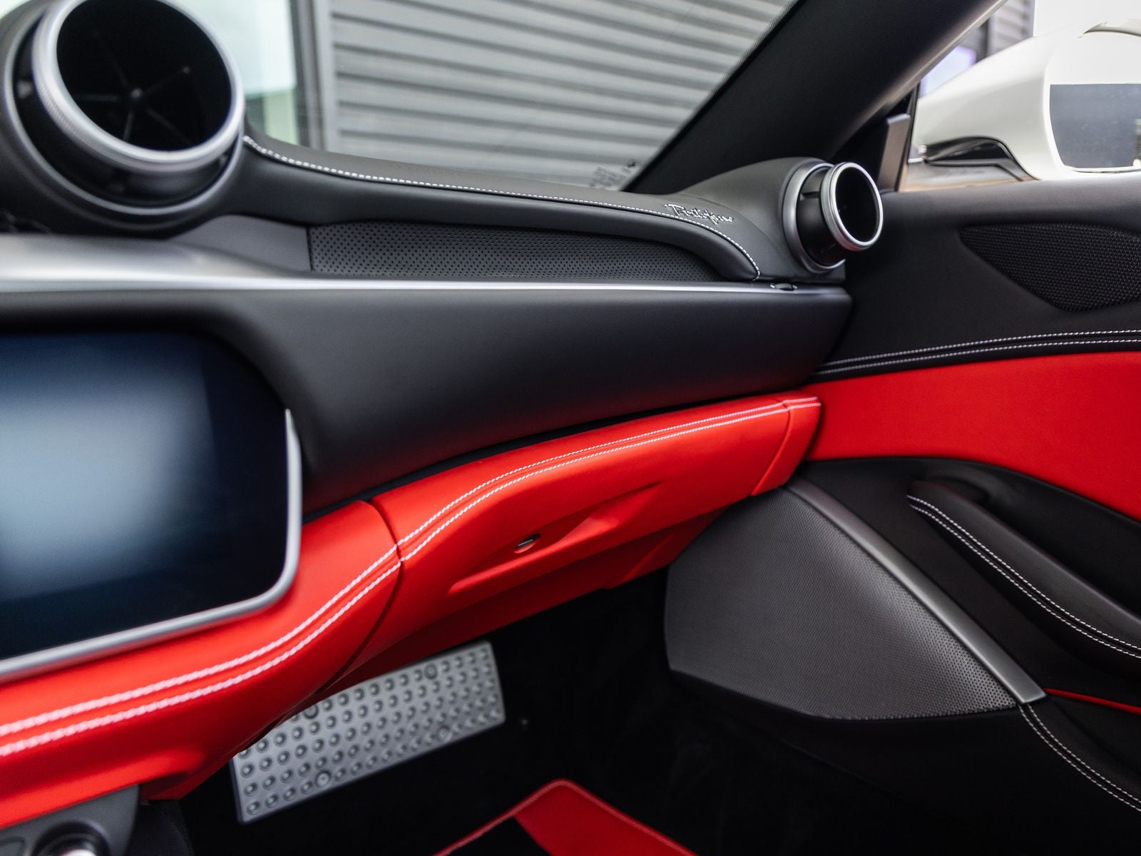 2020 Ferrari Portofino Base