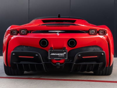 2022 Ferrari SF90 Stradale Base