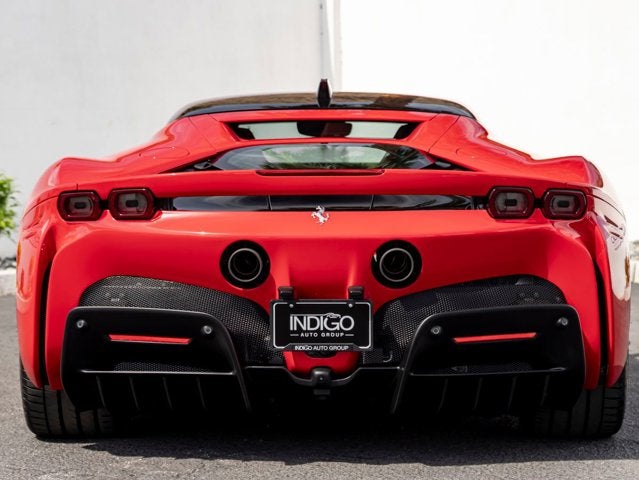 2022 Ferrari SF90 Stradale Base