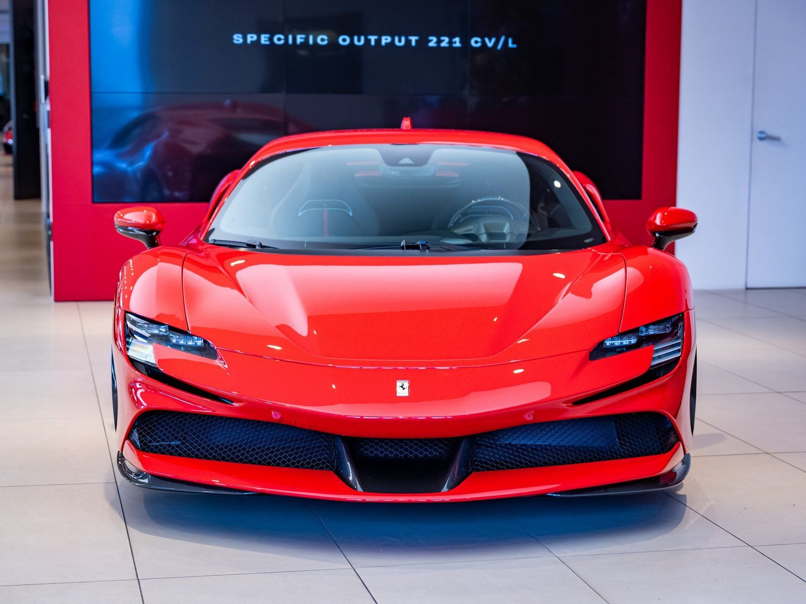 2021 Ferrari SF90 Stradale Base