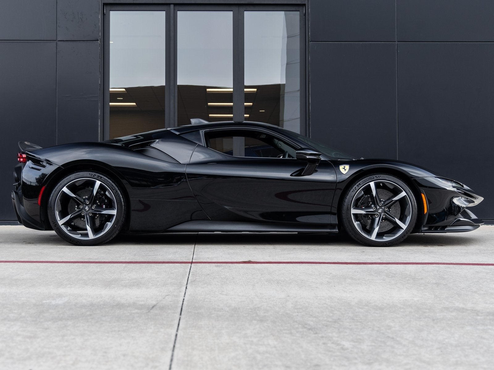 2021 Ferrari SF90 Stradale Base