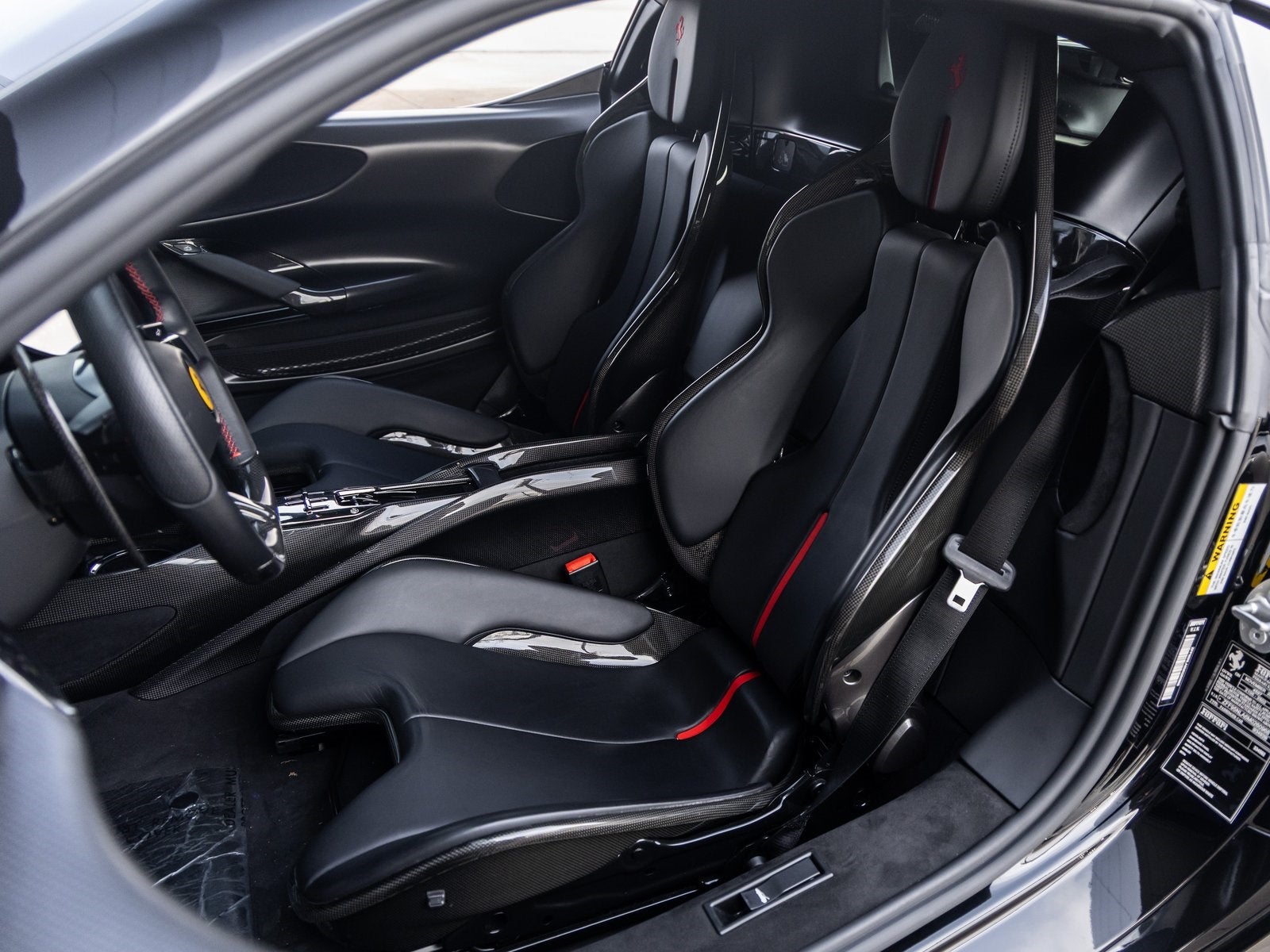 2021 Ferrari SF90 Stradale Base