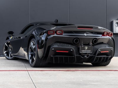 2021 Ferrari SF90 Stradale Base