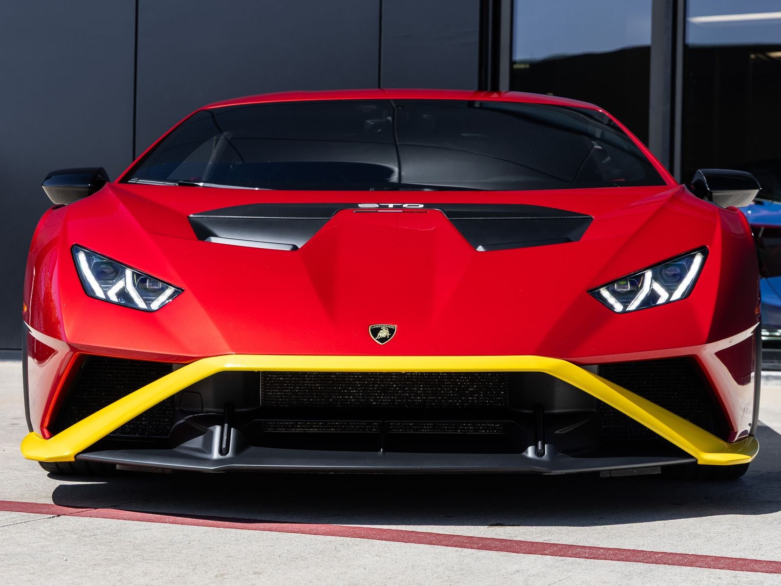 2022 Lamborghini Huracan STO Base