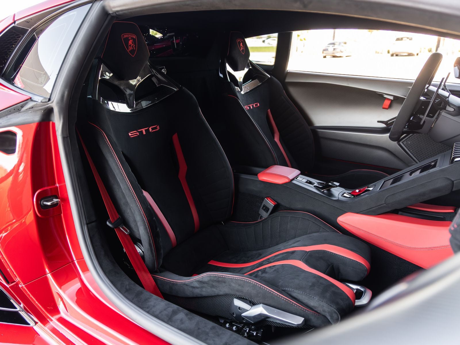 2022 Lamborghini Huracan STO Base