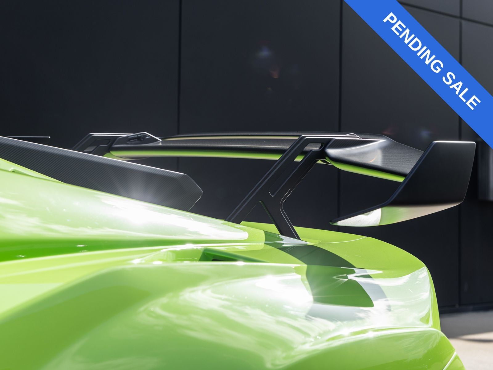 2023 Lamborghini Huracan STO Base