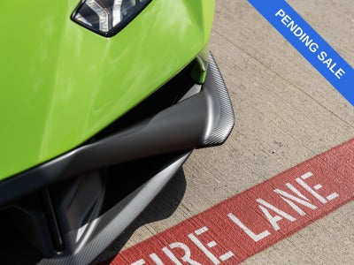 2023 Lamborghini Huracan STO Base