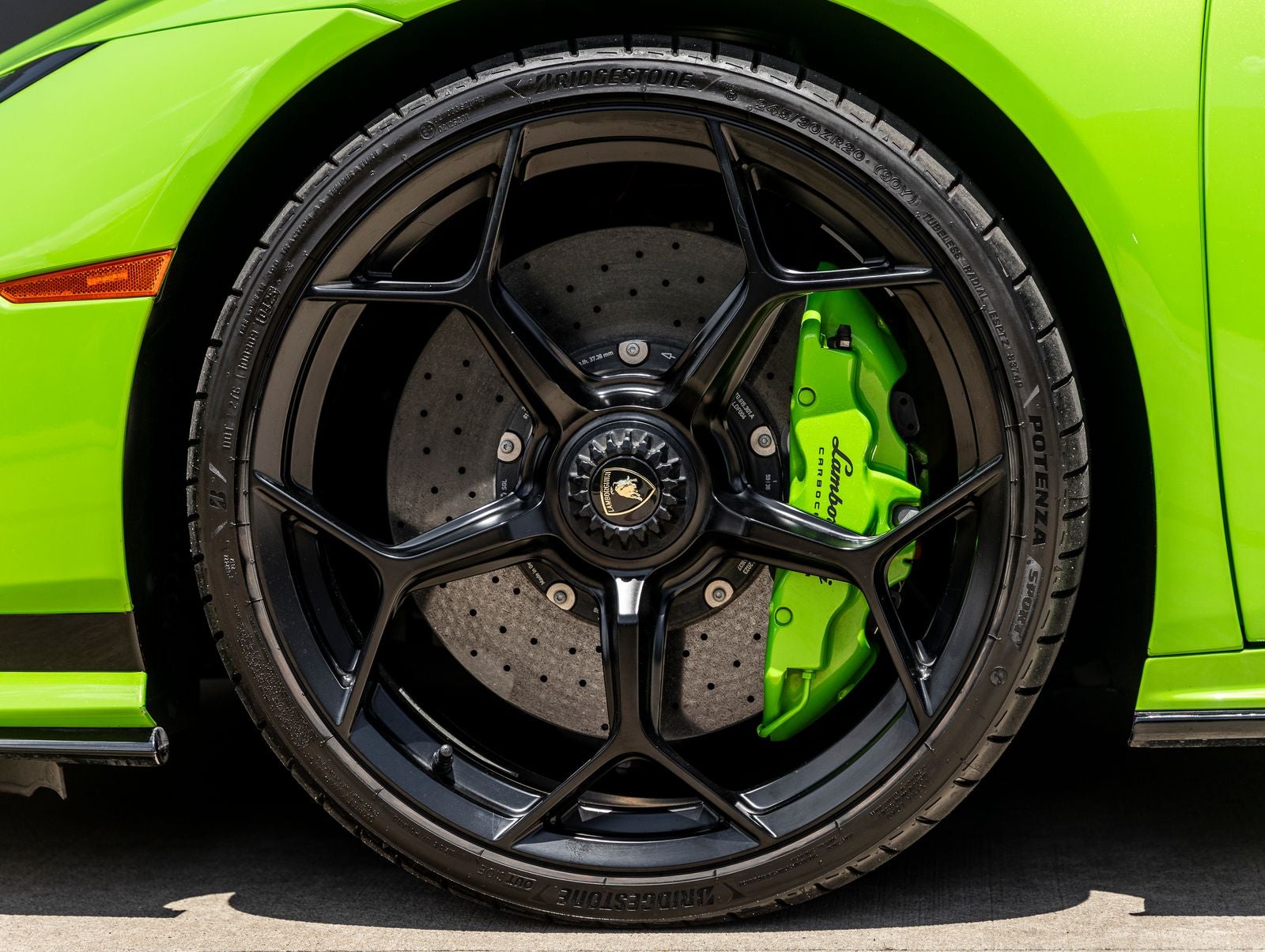 2023 Lamborghini Huracan Tecnica Base