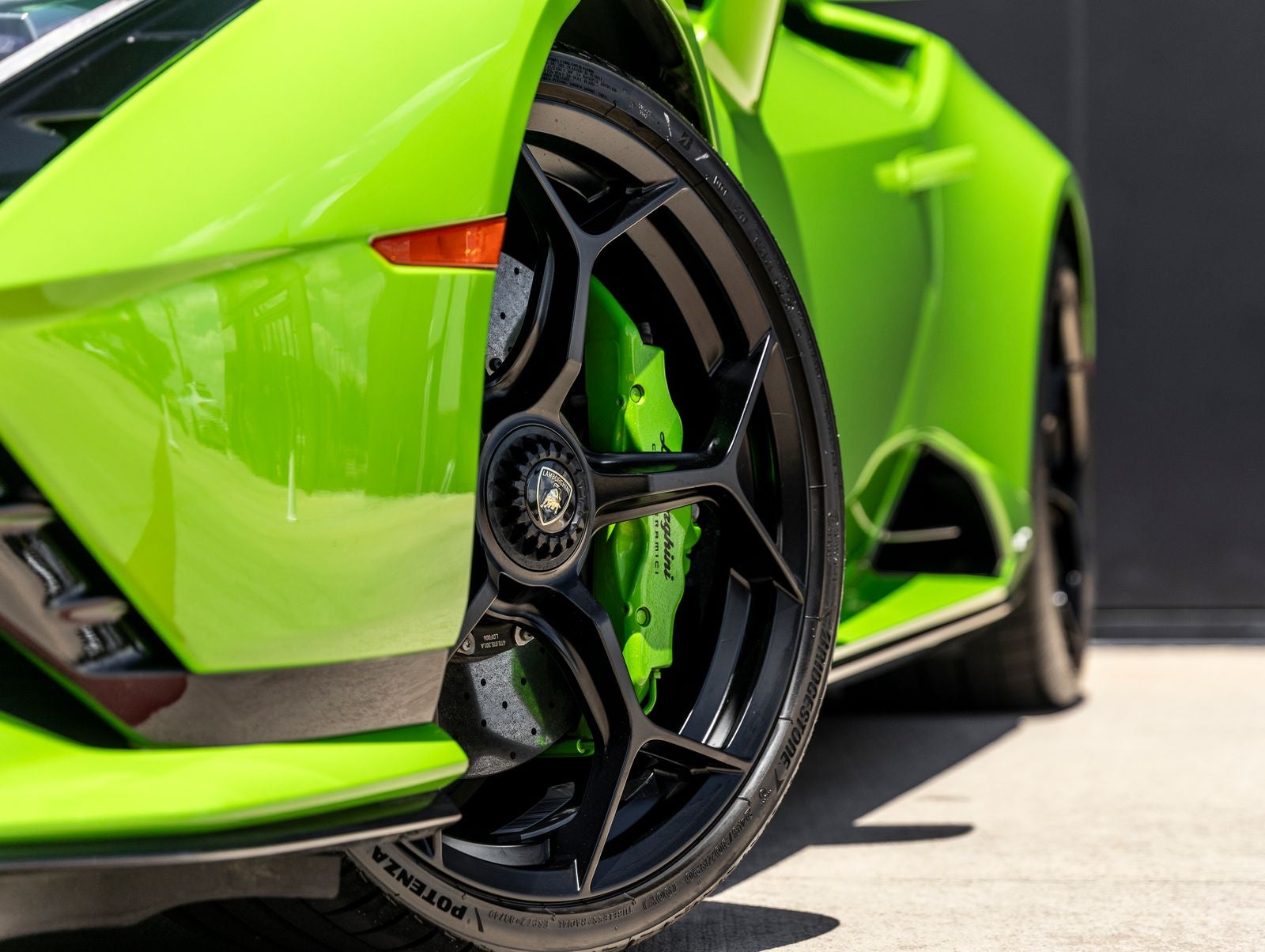 2023 Lamborghini Huracan Tecnica Base