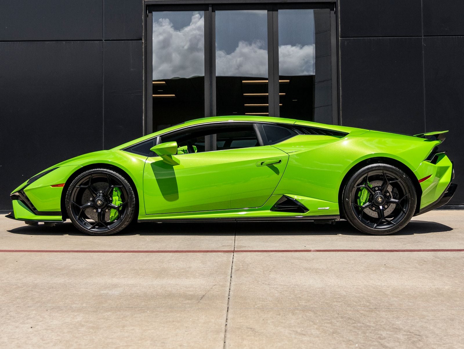 2023 Lamborghini Huracan Tecnica Base