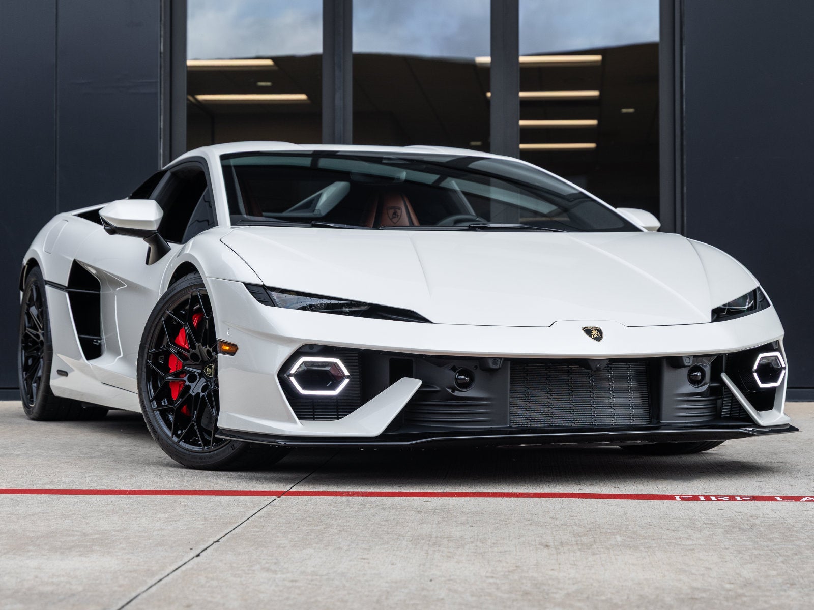 2026 Lamborghini Temerario Base